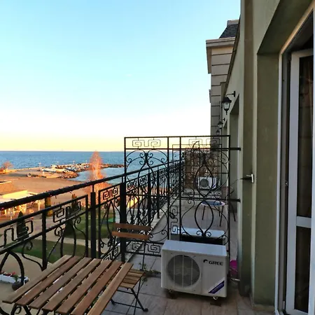 първа линия