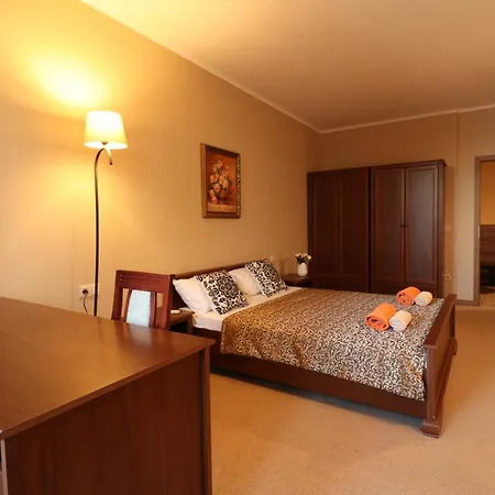 Apartamento първа линия *