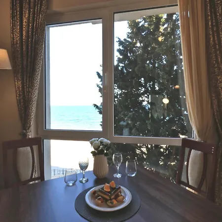 Apartamento първа линия Pomorie